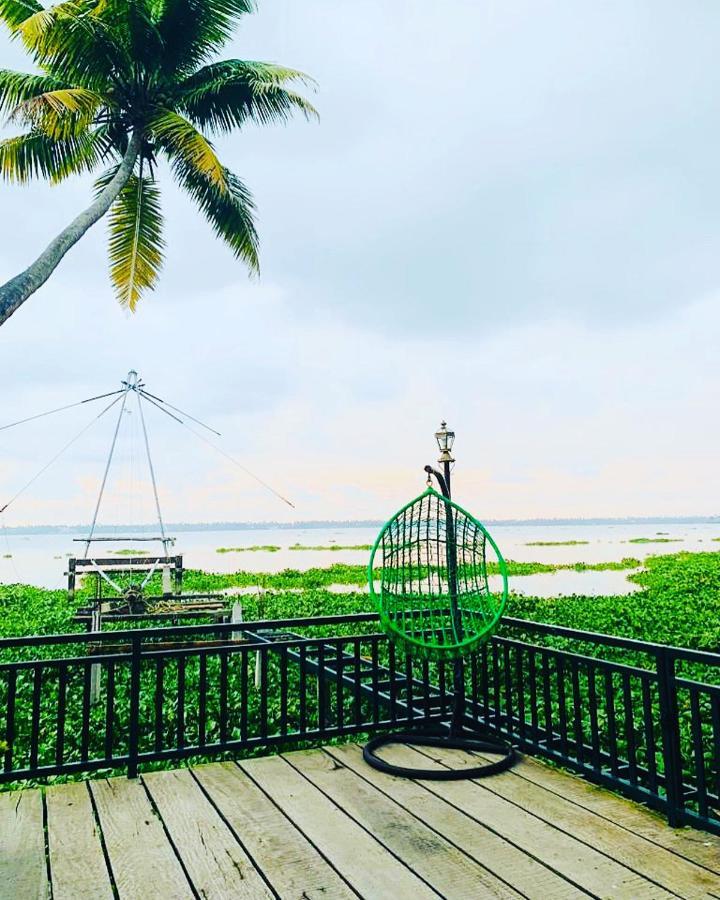 Kallanchery Retreat Kochi Kültér fotó